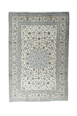 Full view of New Kashan rug from Iran / Persia, 357 × 242 cm in Beige tones