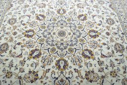 Central medallion detail of New Kashan rug from Iran / Persia
