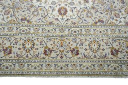 Full view of New Kashan rug from Iran / Persia, 345 × 237 cm in Beige tones