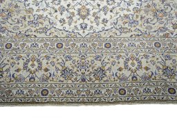 Full view of New Kashan rug from Iran / Persia, 395 × 293 cm in Beige tones