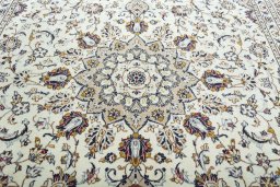 Central medallion detail of 2000s Kashan rug from Iran / Persia