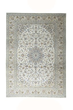 Full view of New Kashan rug from Iran / Persia, 410 × 296 cm in Beige tones