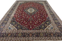 Surface texture of New Kashan rug with natural Cork and intricate pattern