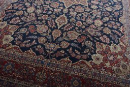 Close-up detail of 1930s Kashan rug from Iran / Persia showing Wool weave