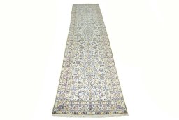 Surface texture of New Kashan rug with natural Cork and intricate pattern