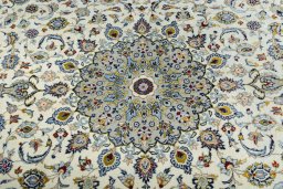 Central medallion detail of New Kashan rug from Iran / Persia