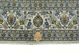 Full view of New Kashan rug from Iran / Persia, 325 × 200 cm in Beige tones
