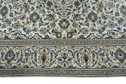 Full view of 2000s Kashan rug from Iran / Persia, 300 × 204 cm in Beige tones