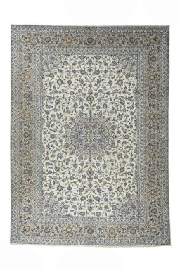 Full view of 2000s Kashan rug from Iran / Persia, 400 × 285 cm in Beige tones