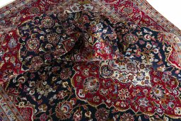 Surface texture of New Kashan rug with natural Cork and intricate pattern