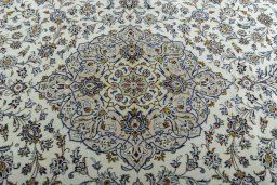 Central medallion detail of 2000s Kashan rug from Iran / Persia