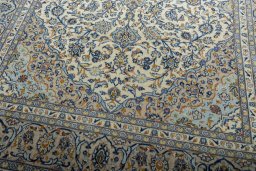 Close-up detail of 2000s Kashan rug from Iran / Persia showing Wool weave