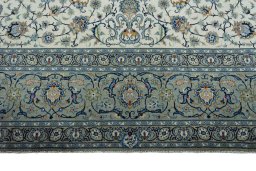 Full view of 2000s Kashan rug from Iran / Persia, 422 × 305 cm in Beige tones
