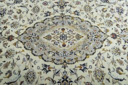 Central medallion detail of 2000s Kashan rug from Iran / Persia