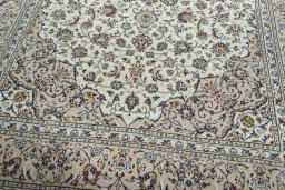 Close-up detail of 2000s Kashan rug from Iran / Persia showing Wool weave