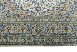 Full view of 2000s Kashan rug from Iran / Persia, 400 × 302 cm in Beige tones