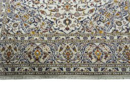 Full view of 2000s Kashan rug from Iran / Persia, 319 × 213 cm in Beige tones