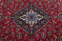 Central medallion detail of 2000s Kashan rug from Iran / Persia