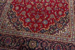 Close-up detail of 2000s Kashan rug from Iran / Persia showing Wool weave