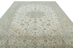 Surface texture of New Kashan rug with natural Wool and intricate pattern