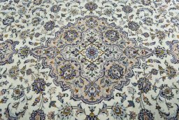 Central medallion detail of 2000s Kashan rug from Iran / Persia