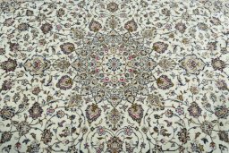 Central medallion detail of 2000s Kashan rug from Iran / Persia