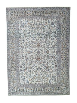 Full view of 2000s Kashan rug from Iran / Persia, 419 × 298 cm in Beige tones