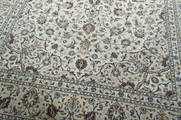 Close-up detail of 2000s Kashan rug from Iran / Persia showing Wool weave