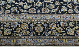 Full view of New Kashan rug from Iran / Persia, 415 × 290 cm in Blue tones