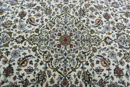 Central medallion detail of 2000s Kashan rug from Iran / Persia
