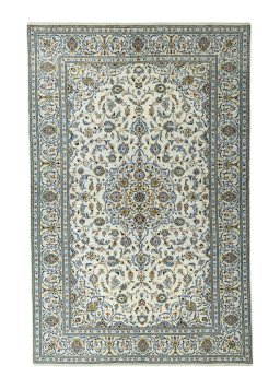 Full view of New Kashan rug from Iran / Persia, 312 × 201 cm in Beige tones