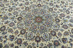 Central medallion detail of 2000s Kashan rug from Iran / Persia