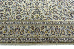 Full view of 2000s Kashan rug from Iran / Persia, 400 × 300 cm in Beige tones