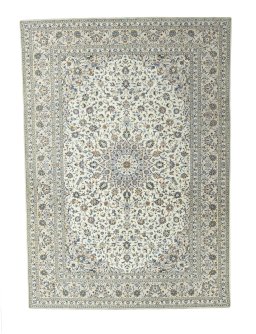 Full view of 2000s Kashan rug from Iran / Persia, 420 × 298 cm in Beige tones