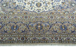 Full view of 2000s Kashan rug from Iran / Persia, 410 × 292 cm in Beige tones
