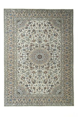 Full view of 2000s Kashan rug from Iran / Persia, 417 × 300 cm in Beige tones