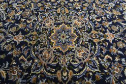 Central medallion detail of 2000s Kashan rug from Iran / Persia