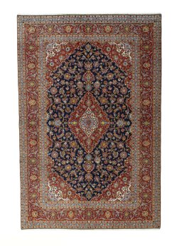 Full view of New Kashan rug from Iran / Persia, 310 × 207 cm in Blue tones