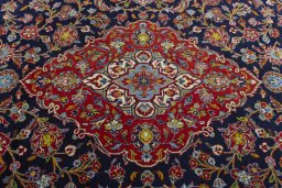 Central medallion detail of New Kashan rug from Iran / Persia