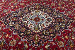 Central medallion detail of 2000s Kashan rug from Iran / Persia