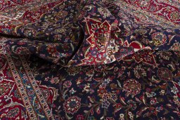 Surface texture of 1970s Kashan rug with natural Wool and intricate pattern