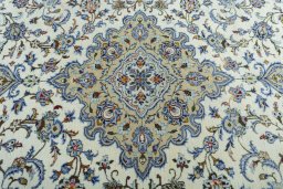 Central medallion detail of 2000s Kashan rug from Iran / Persia