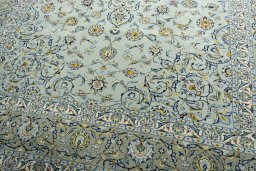 Close-up detail of 1970s Kashan rug from Iran / Persia showing Wool weave