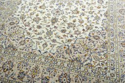 Close-up detail of 2000s Kashan rug from Iran / Persia showing Wool weave