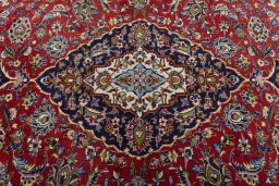 Central medallion detail of 2000s Kashan rug from Iran / Persia
