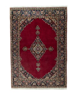 Full view of 1930s Kashan rug from Iran / Persia, 155 × 110 cm in Red tones