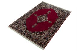 Corner detail of 1930s Kashan rug showing border pattern and Cotton pile