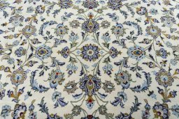 Central medallion detail of 2000s Kashan rug from Iran / Persia