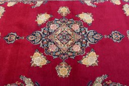 Central medallion detail of 1930s Kashan rug from Iran / Persia