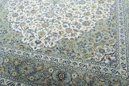 Close-up detail of 2000s Kashan rug from Iran / Persia showing Cork weave
